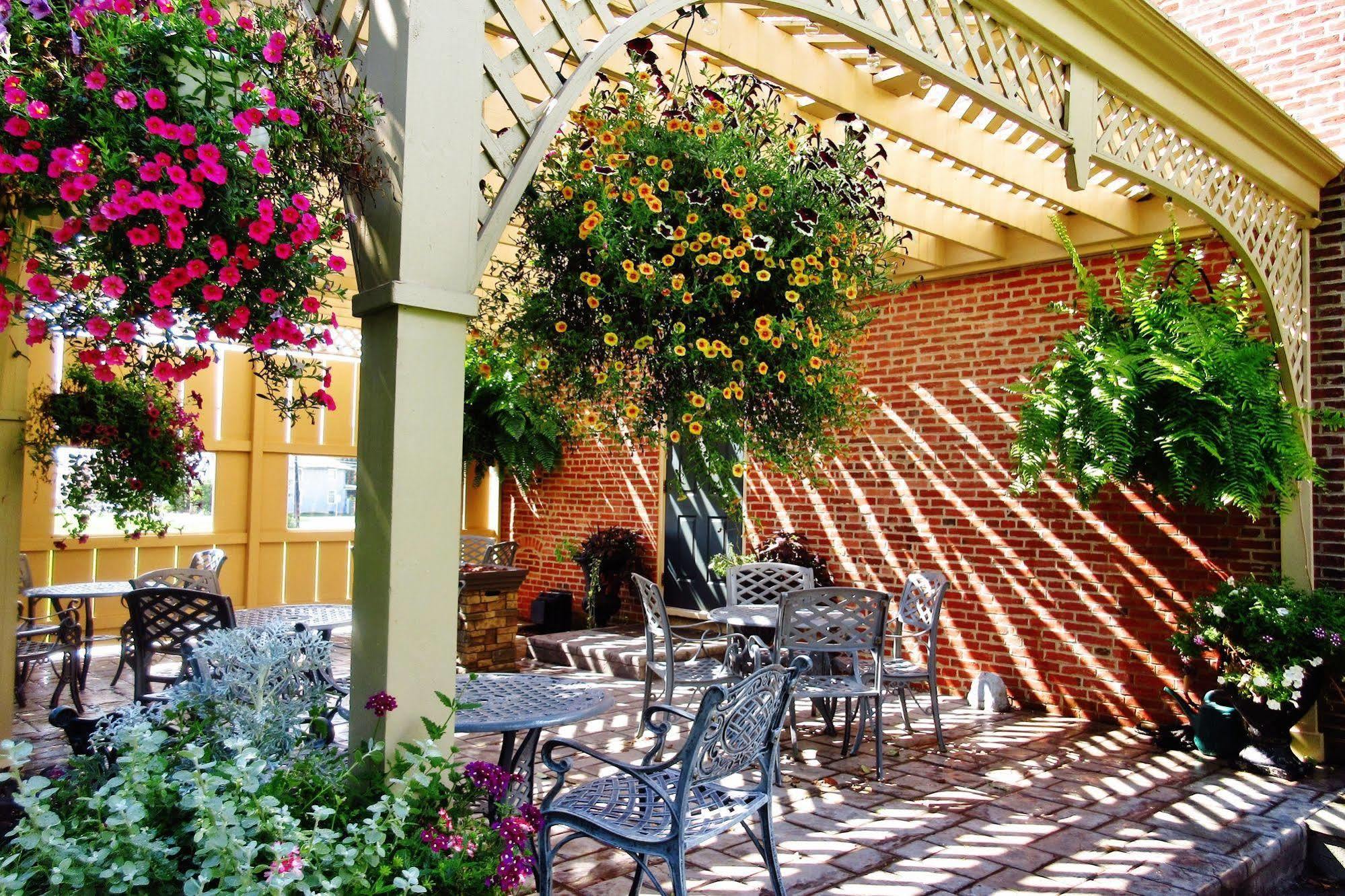 Bed & Breakfast The Londonderry 4*